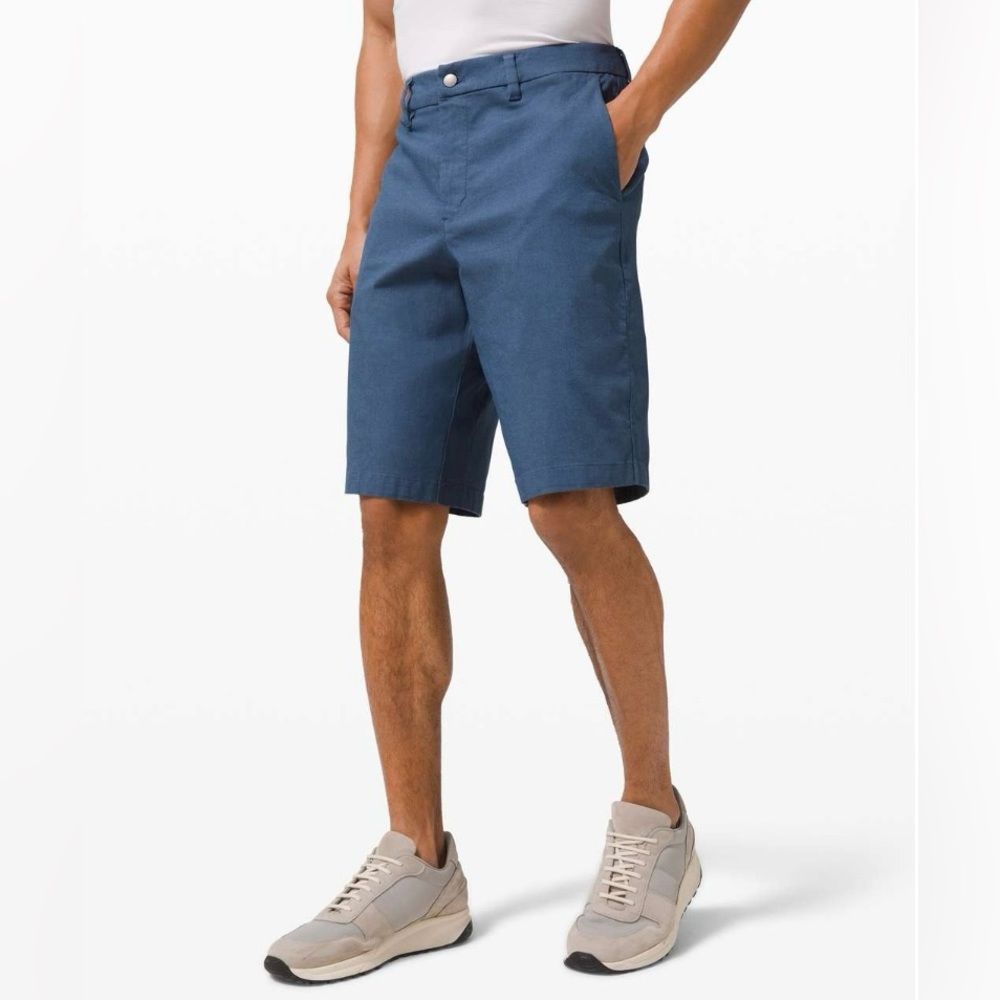 Lululemon Commission Short Qwick Oxford 11” Relaxed sz 30